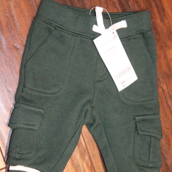 3/$20 🏷 Gymboree Joggers BNWT Size 0-3m - Picture 2 of 2